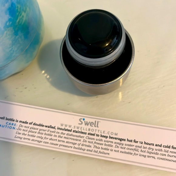 New Swell Blue Multi Color Water Bottle - Picture 6 of 6